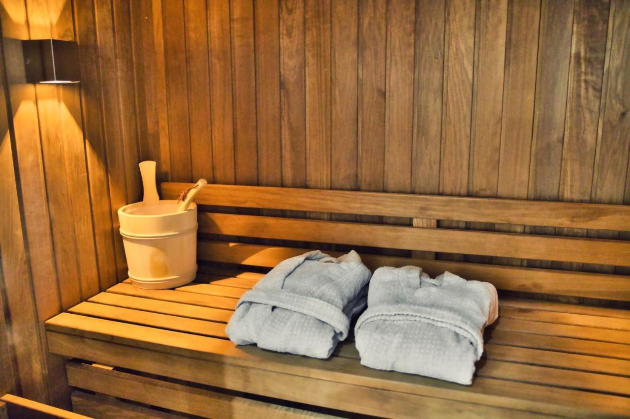 L'Oxalis Villa, Sauna Et Jaccuzi Privatif Bullion Exteriér fotografie